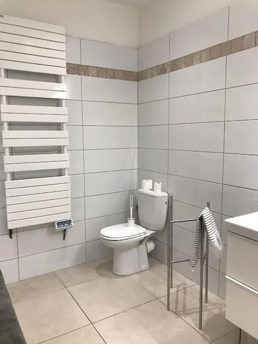 Crew House 10 Beds Apartment La Ciotat France