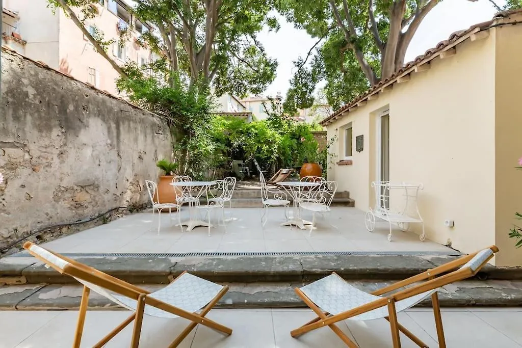 Crew House 10 Beds Apartment La Ciotat