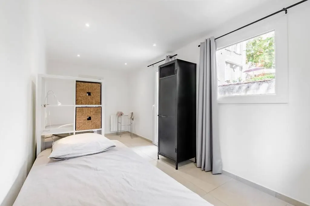 Apartament Crew House 10 Beds La Ciotat 0*,