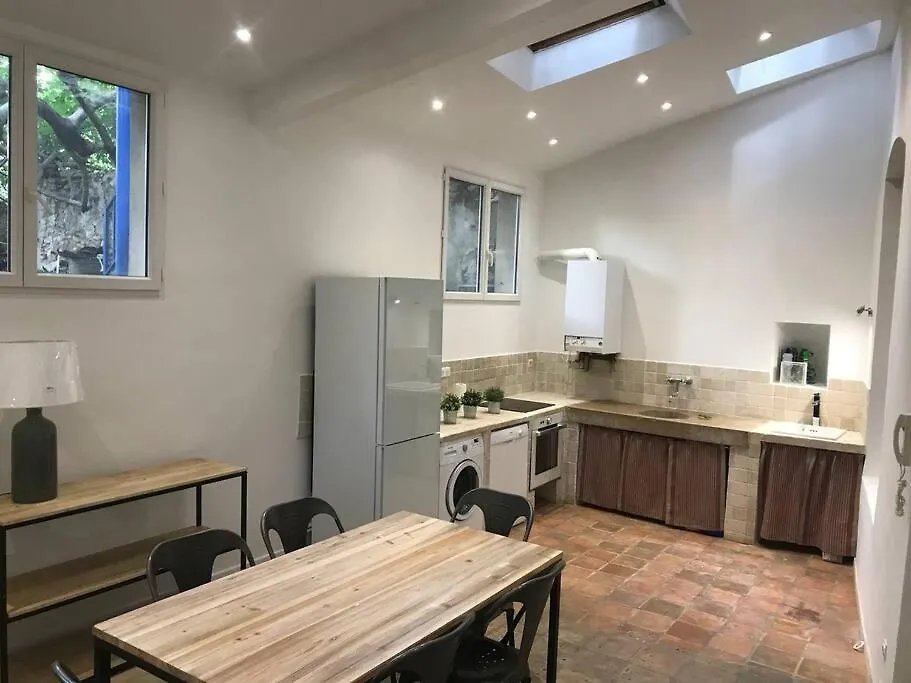Crew House 10 Beds Apartment La Ciotat 0*,  France